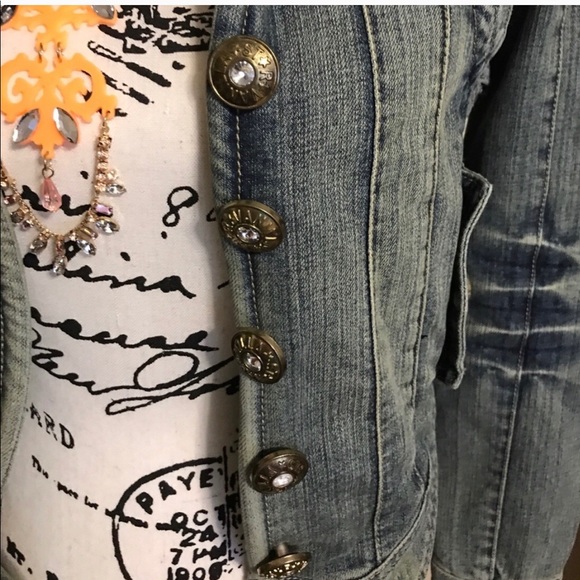 Jean jacket - Picture 3 of 3